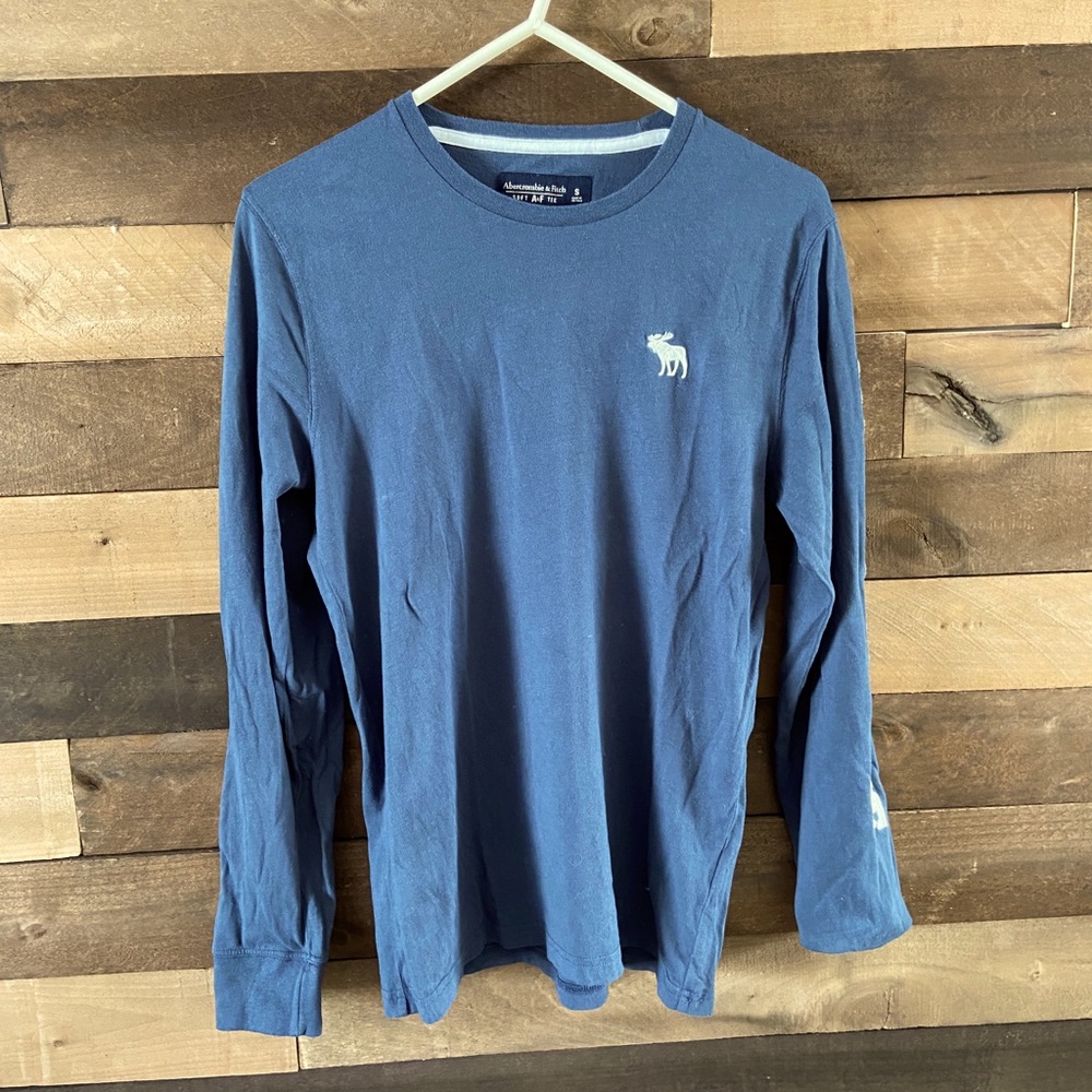 Abercrombie Men’s soft long sleeve T-shirt